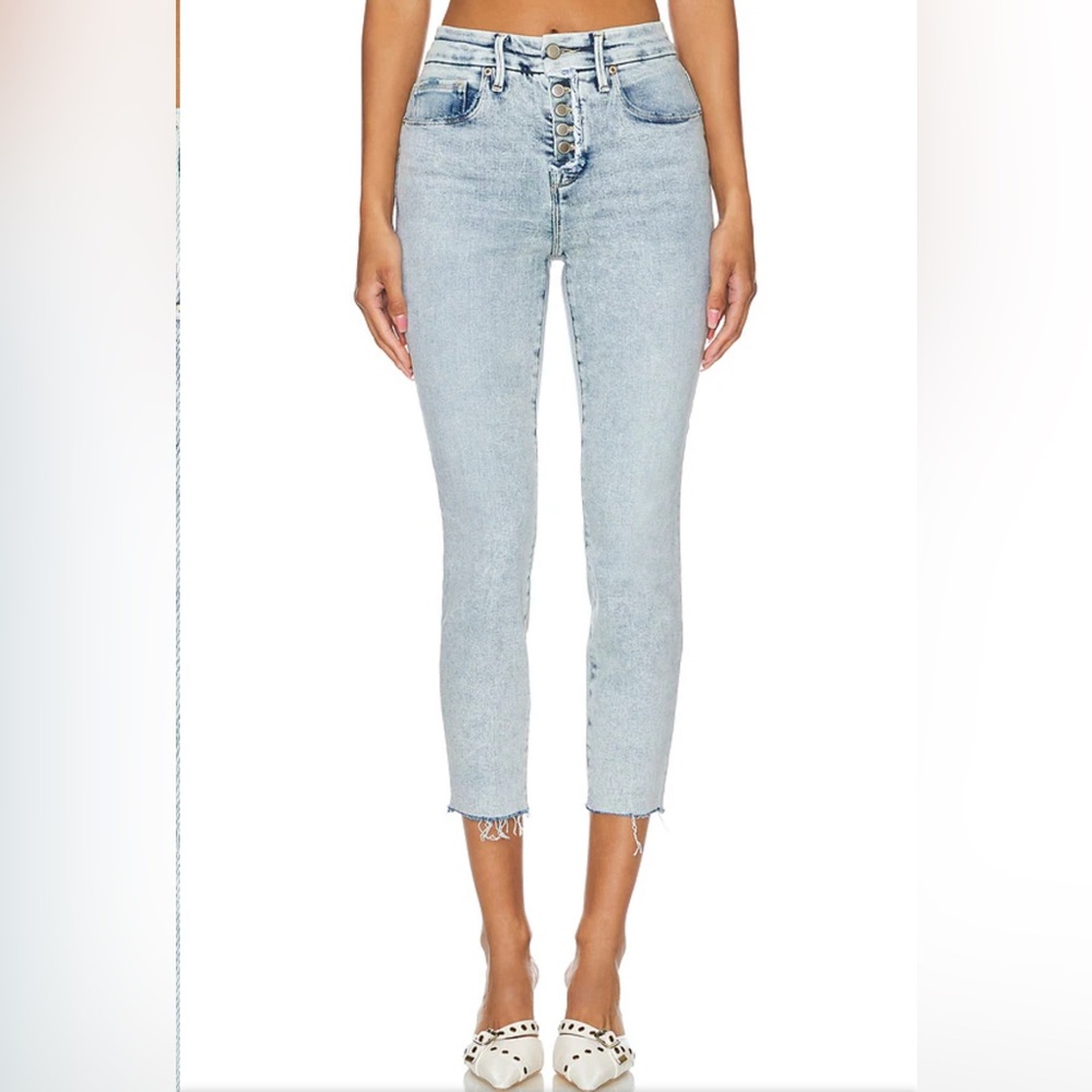 Good American Petite Light Compression Skinny Jeans